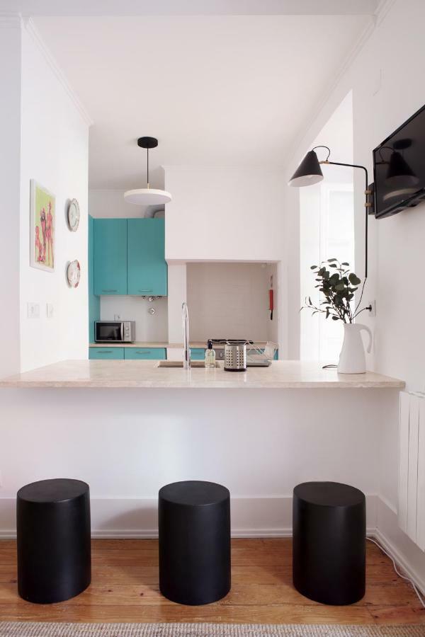 Renovated Charming Apartment With Terrace In Lapa Lisboa Dış mekan fotoğraf